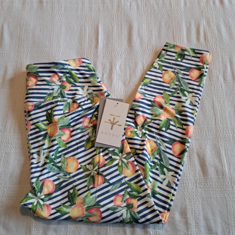 Soybu women's size medium peach & flower designed, new with tags